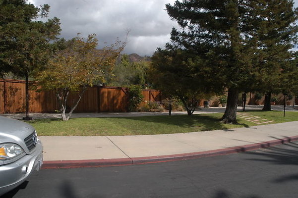 Malibu CC Driveway.25