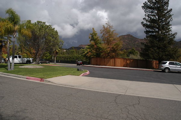 Malibu CC Driveway.15