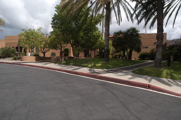 Malibu CC Driveway.32