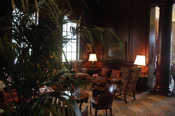 Sherwood CC MainParlor.13