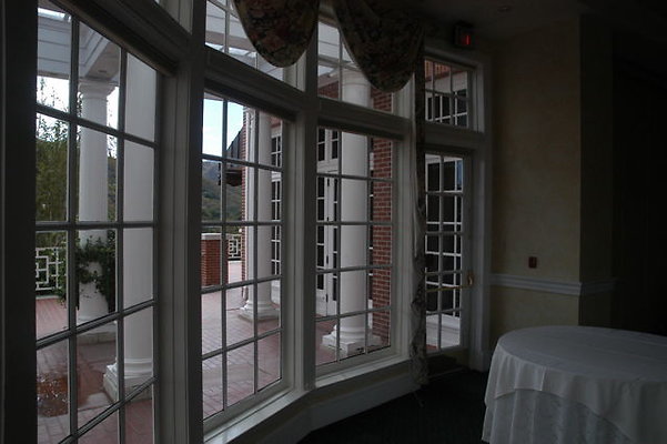 Sherwood CC PatioRoom.07