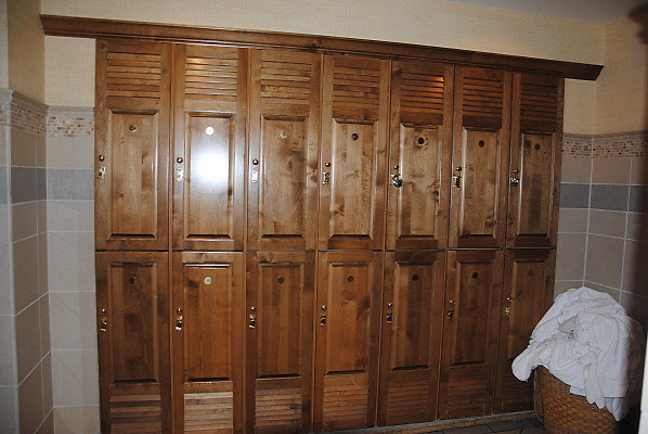 Robinson Ranch GC.Locker Room.Bath