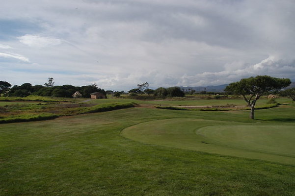 Olivas GC Green.10