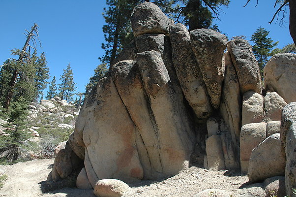 z2N10 1.5 miles SW from Boulder Group Campground