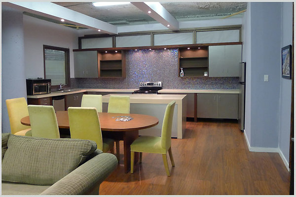 Willow.Studios.apartment set 01