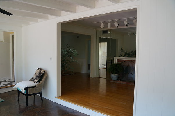 Deng.6624.Langdon.Van.Nuys41