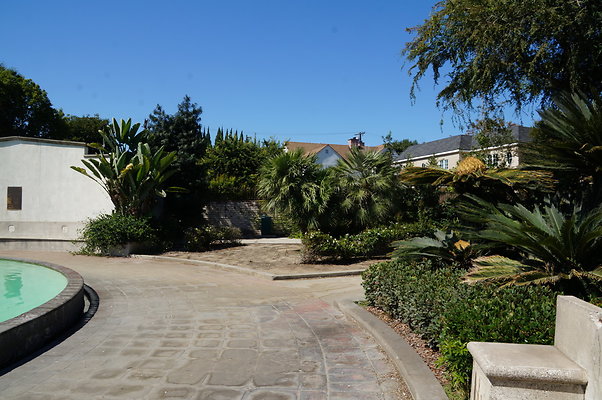 Fountain.SM.At.Wilshire.BH15