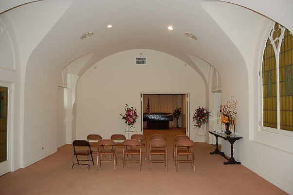 Viewing Room.Mountain View Cementary