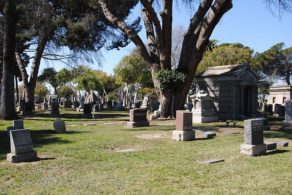 Mountain View Cementery.Grounds.Altadena