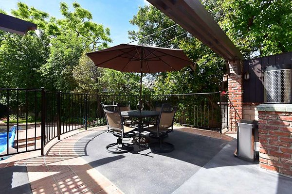 9909 patio4