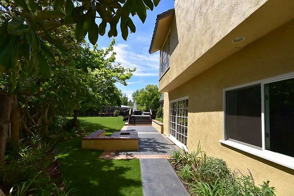 9909 patio6