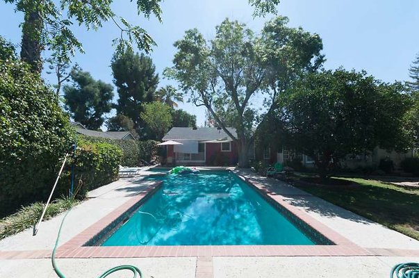 6932 pool