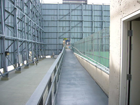 P1040453