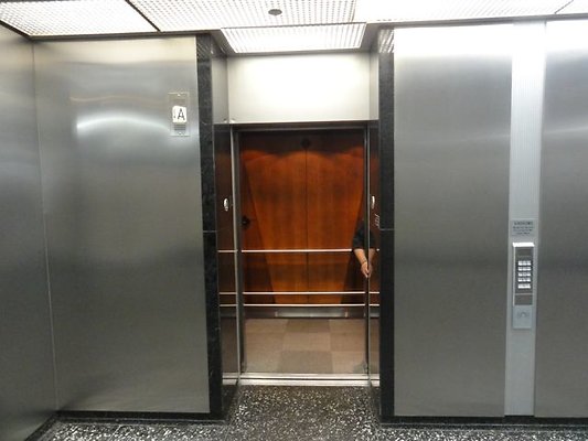 LA Center Elevator A