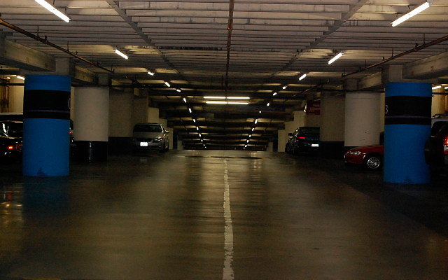 LA.Center.Underground Parking
