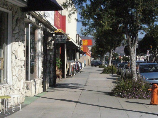 3300 W. Magnolia