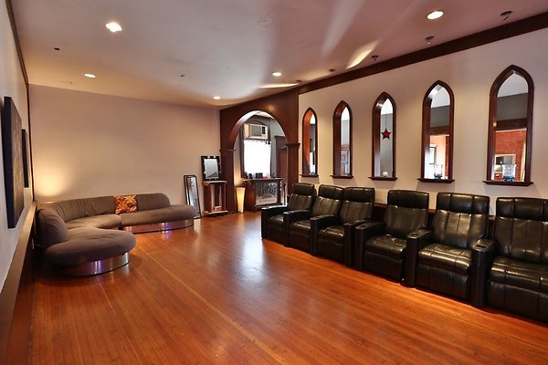 Church.Loft.DTLA.Cap.Eq.28