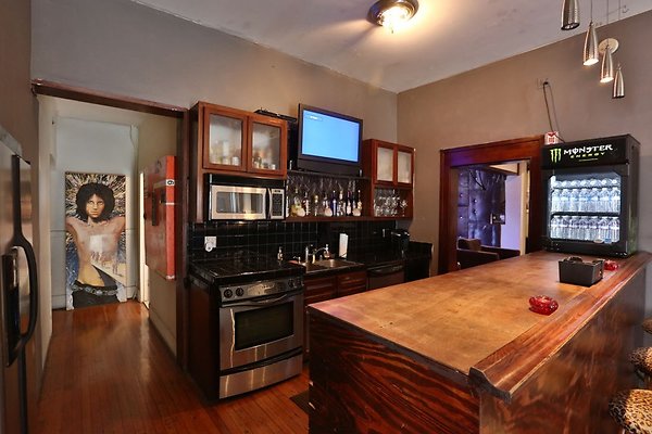Church.Loft.DTLA.Cap.Eq.19