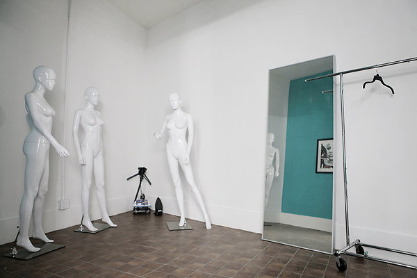 336 Studio\3d MG 0011