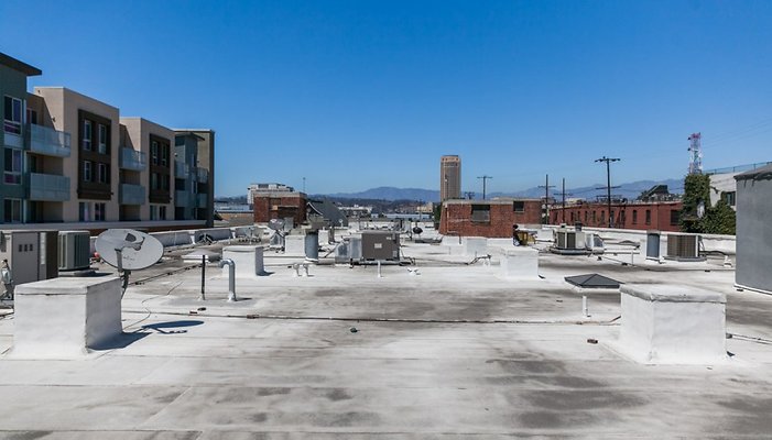 PL165-21-880x502 PL165-21-880x502