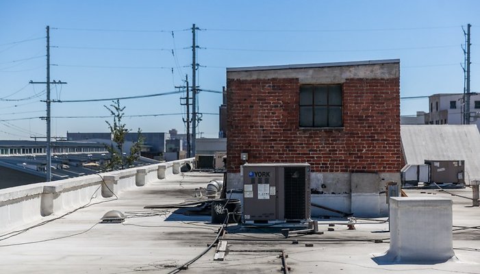 PL165-29-880x502 PL165-29-880x502