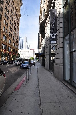 3 Exterior:SIdewalk