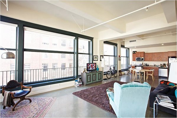 1b252loft 7