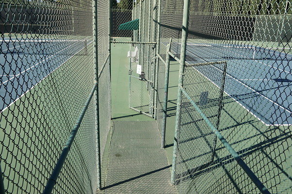 Braemar.Tennis.Access.03