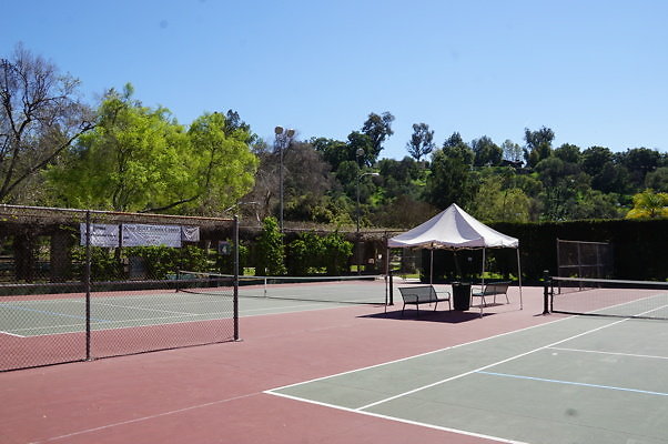 Brookside.Tennis.4.07