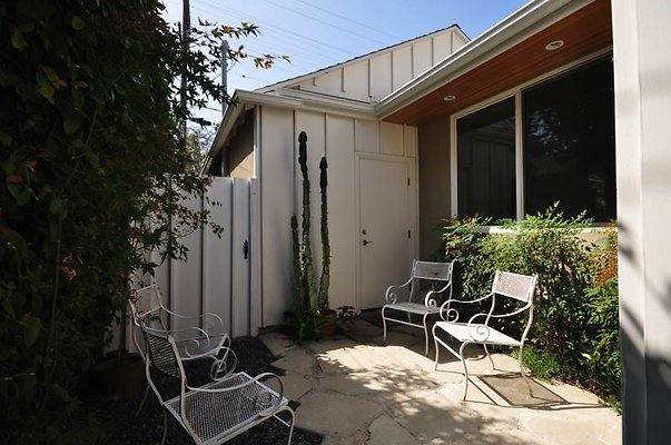8663 patio3