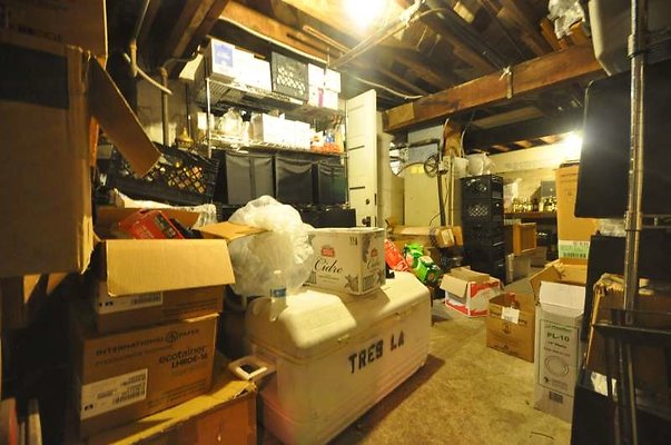 3847 basement