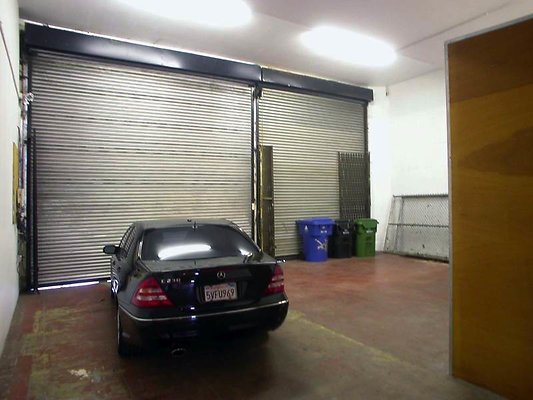 4626 garage