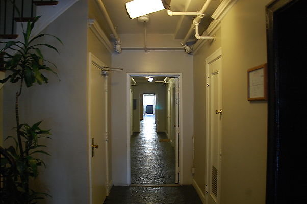 The Piccadilly Apartments.Elevator.Hallways