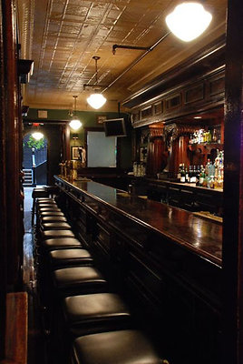 caseys bar and grill 21 20091125 1130026160