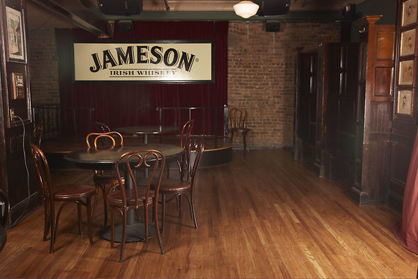 caseys bar and grill 43 20091125 1248340735