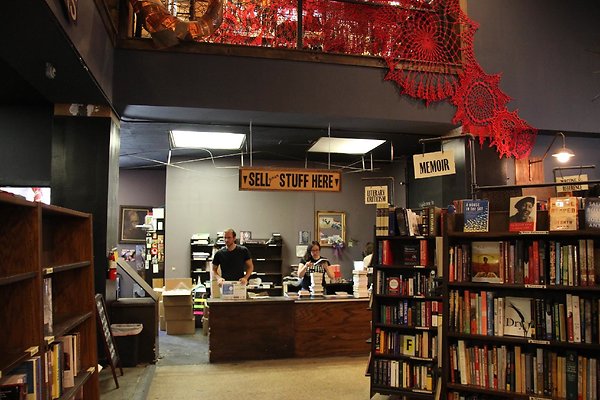 The Last Bookstore dtla-23