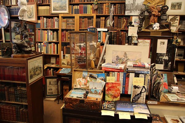 Bookstore-CARAVAN-Ints dtla-17