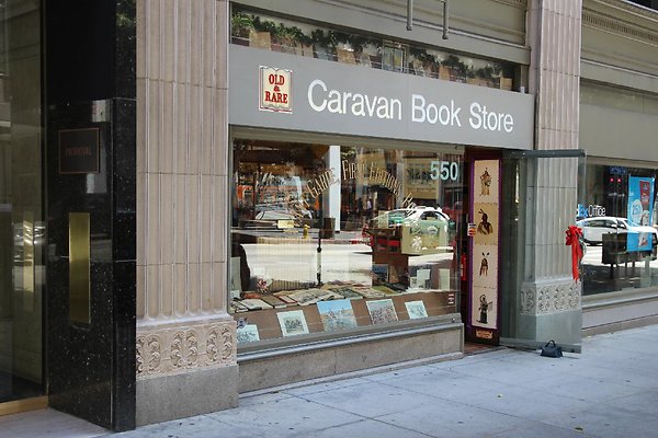 Bookstore-CARAVAN-Exts dtla-01