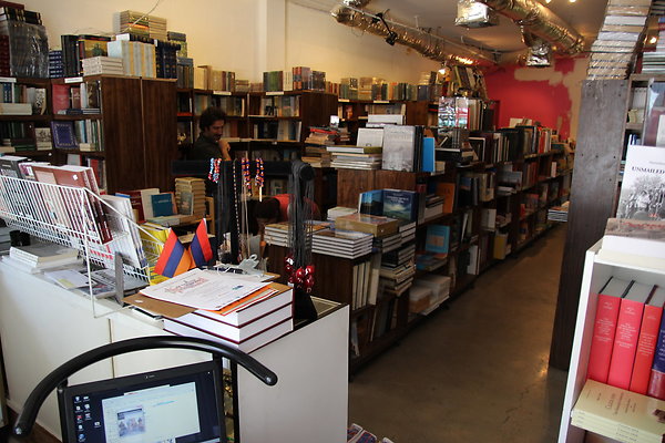 Bookstore-ABRIL Bookstore glend