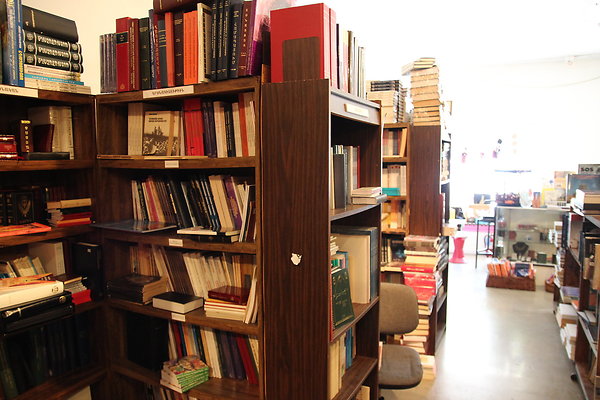 Bookstore-ABRIL-Int glend-13