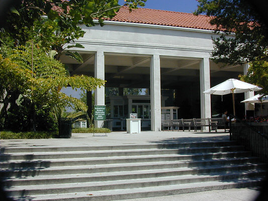 Garden Entrance.H0508-0005-100