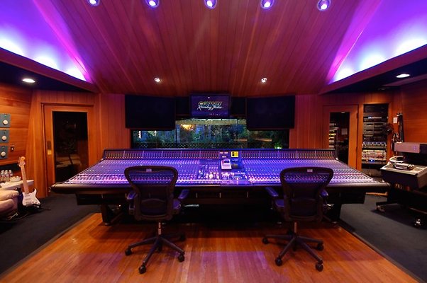 Conway.Studio.A.03