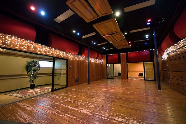 Conway.Studio.A.01