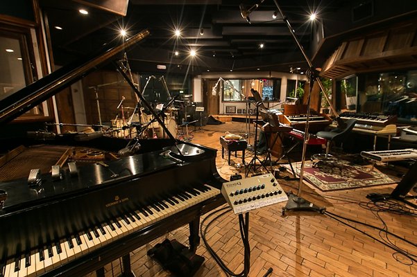 Studio D