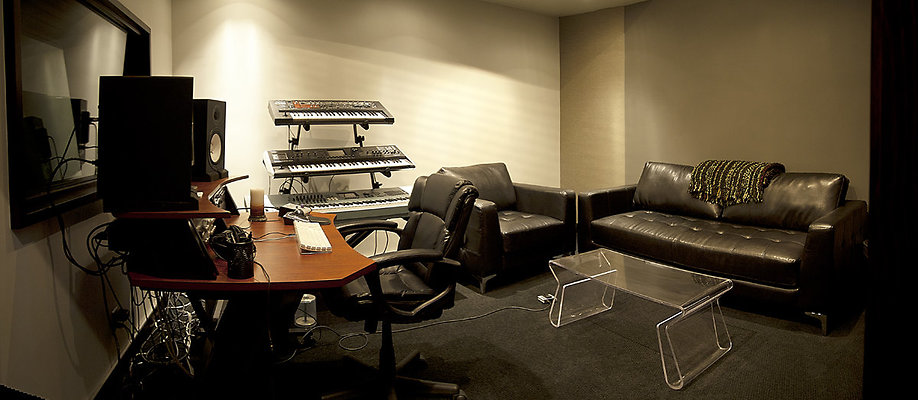 Studio.C.01