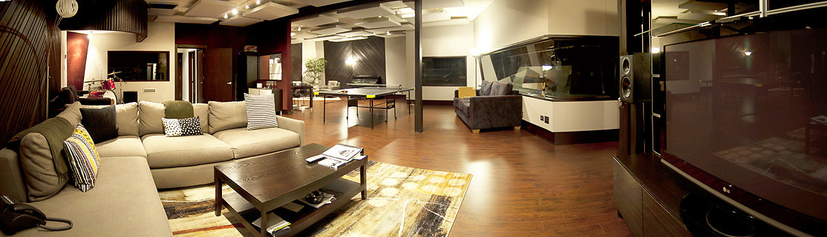 Studio.A.05