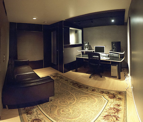 Studio.F.02