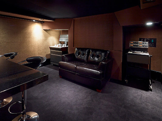 Studio.B.11