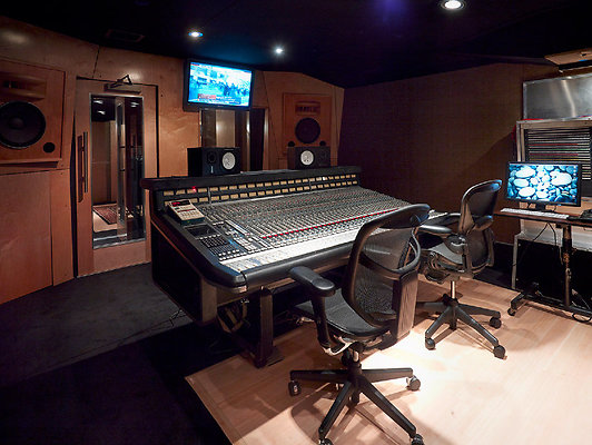 Studio.B.07