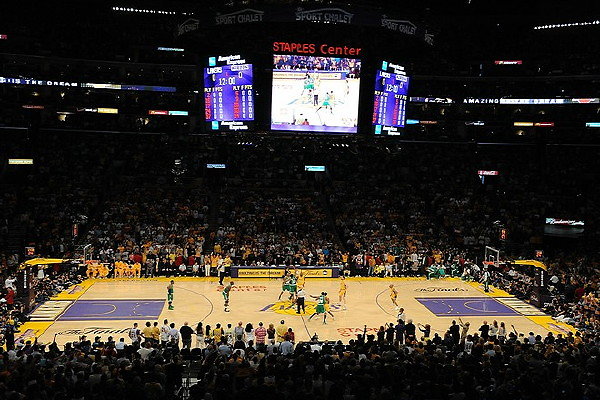 Staples Center.BBall.Court.Pixx05 - LOS ANGELES, CA - JUNE 17:  Andrew Bynum #17 of the Los Angeles Lakers and Rasheed Wallace #30 of the Boston Celtics go after the opening tip in the first quarter of Game Seven of the 2010 NBA Finals at Staples Center on June 17, 2010 in Los Angeles, California.  NOTE TO USER: User expressly acknowledges and agrees that, by downloading and/or using this Photograph, user is consenting to the terms and conditions of the Getty Images License Agreement.  (Photo by Lisa Blumenfeld/Getty Images)